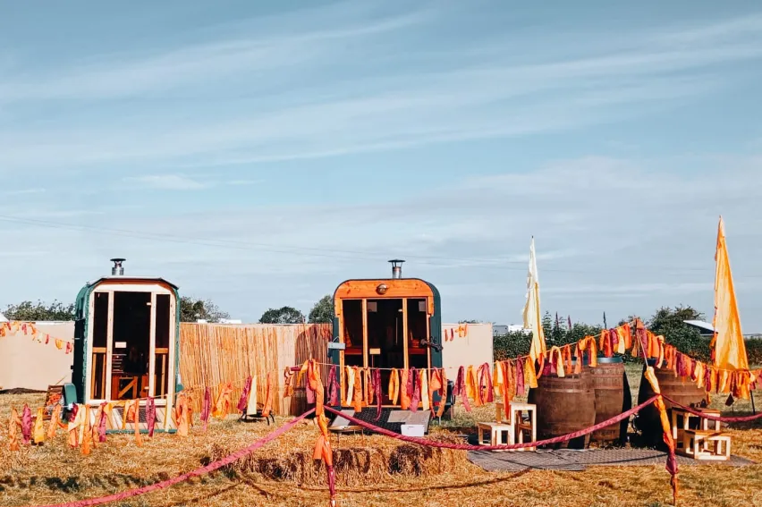 The full Suvi Sauna festival site